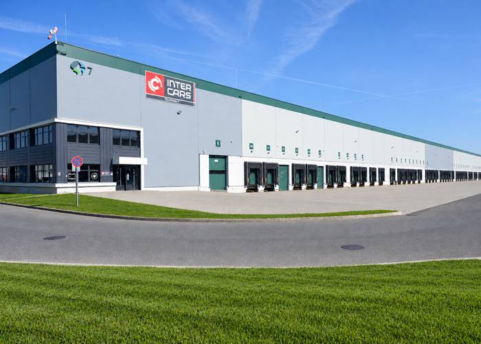  Tíz év, hatszoros növekedés, 28 ezer négyzetméter: a Prologis és az Inter Cars meghosszabbítja partnerségét 