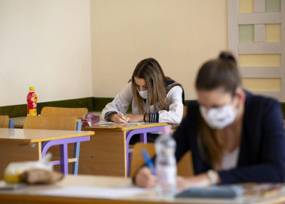 Érettségi szabályok: jár-e nyelvvizsga, kötelező lesz-e a maszkviselés, milyen lesz az osztályzás?