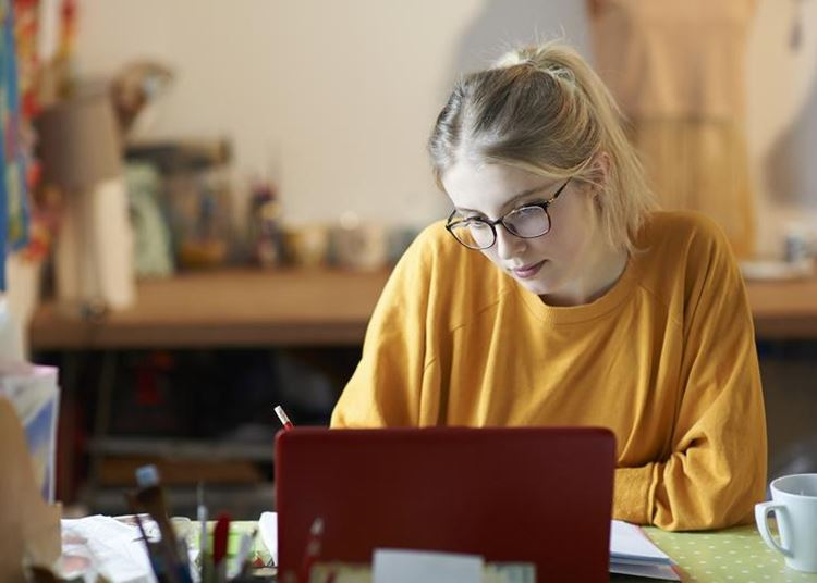 10 tipp a hatékony otthoni online tanuláshoz