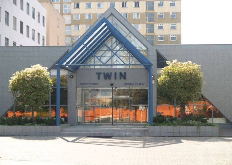 Ismeretlen kézbe került a budapesti Twin Office Center